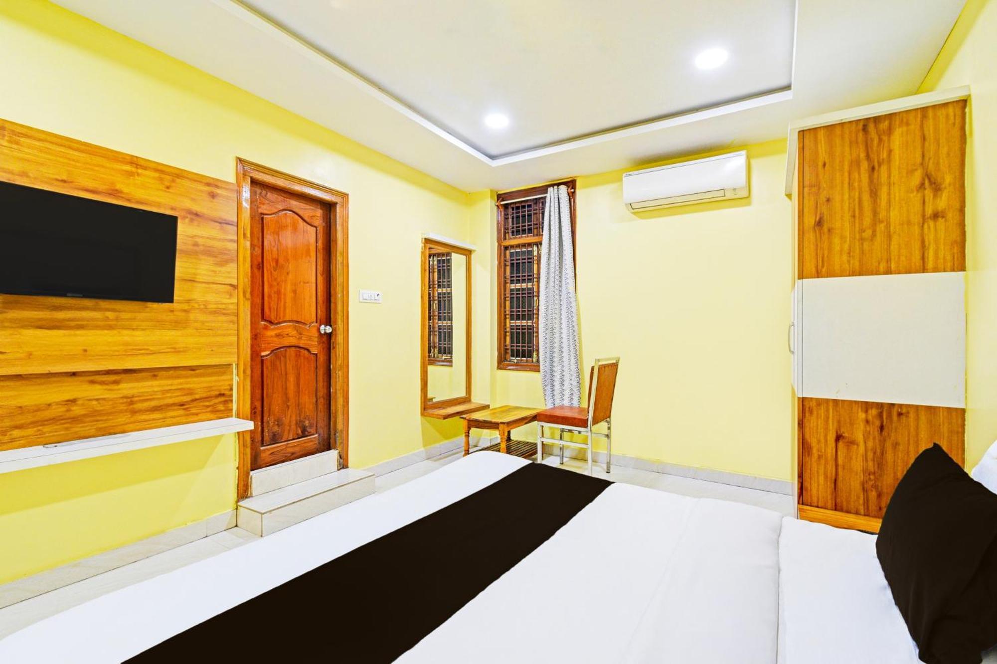 Super Townhouse Mancherial Mancheral Экстерьер фото